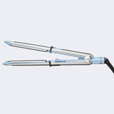 Plancha BaBylissPRO® Nano Titanium™ 3000® de 1¼ in, edición limitada (azul hielo)