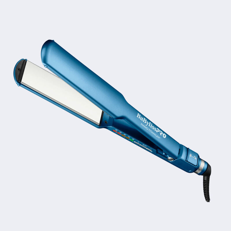 Plancha alisadora ultradelgada digital de 1½ in BaBylissPRO® Nano Titanium™