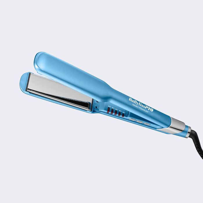 Plancha alisadora ultradelgada de 1.5 in BaBylissPRO® Nano Titanium™