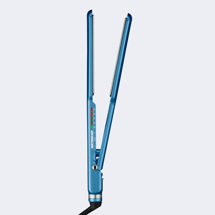 Plancha alisadora ultradelgada digital de 1½ in BaBylissPRO® Nano Titanium™