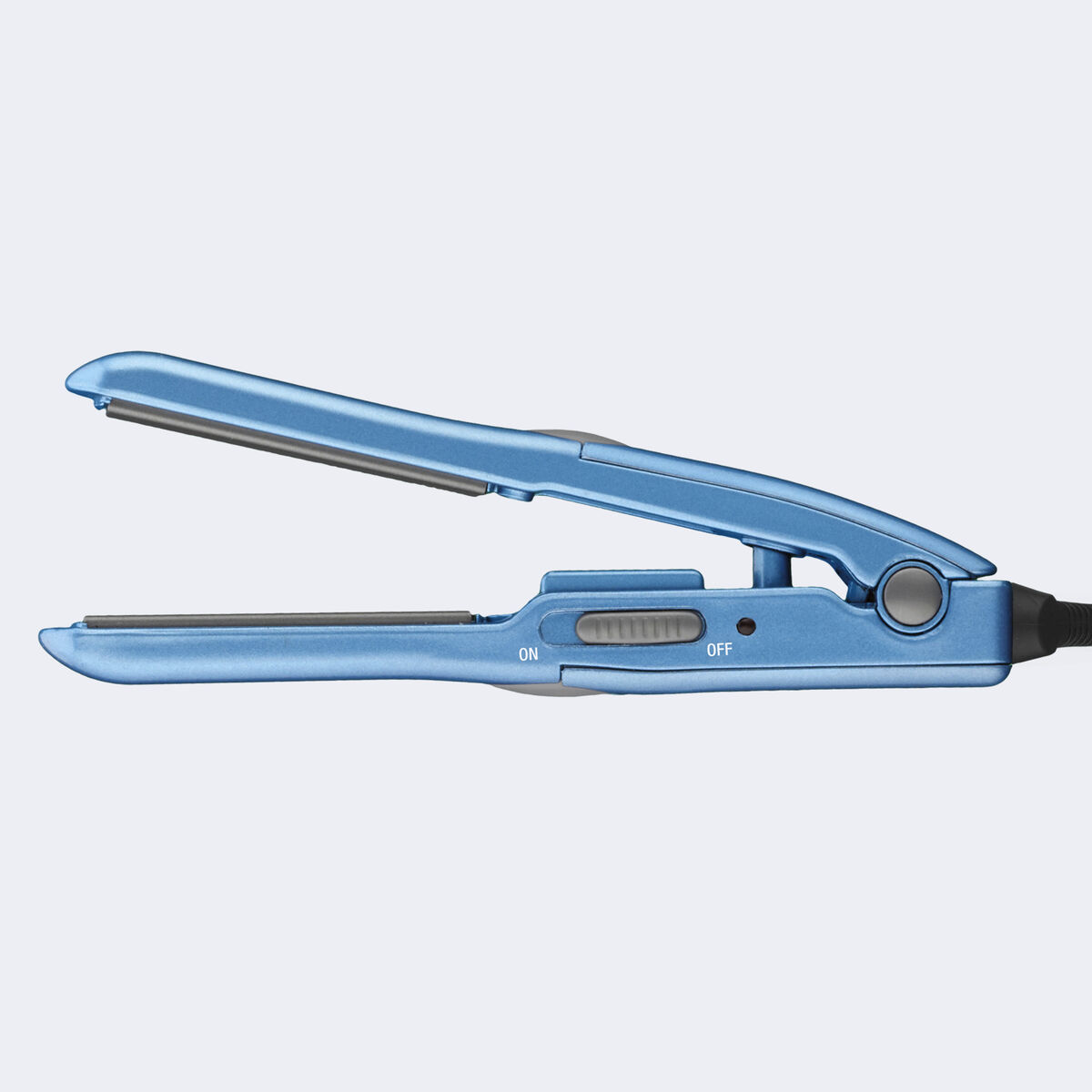 Miniplancha alisadora BaBylissPRO® Nano Titanium™ con estuche